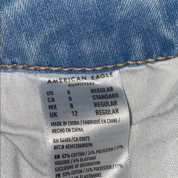 american eagle ripped jeans - Picture 4 of 4